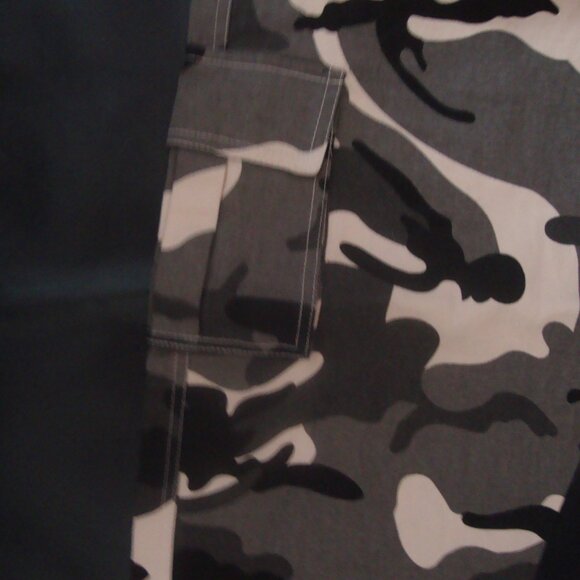 Drawstring Camouflage Trousers Pants Unisex Size Small Camo. 4 Pockets - Picture 5 of 10